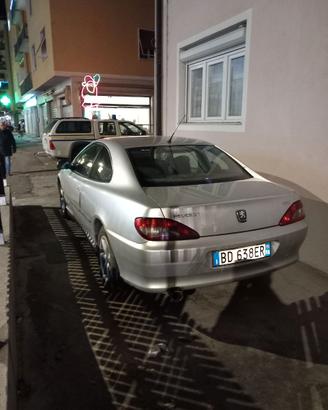 Autovettura  peugeot  406  coupè del  1999