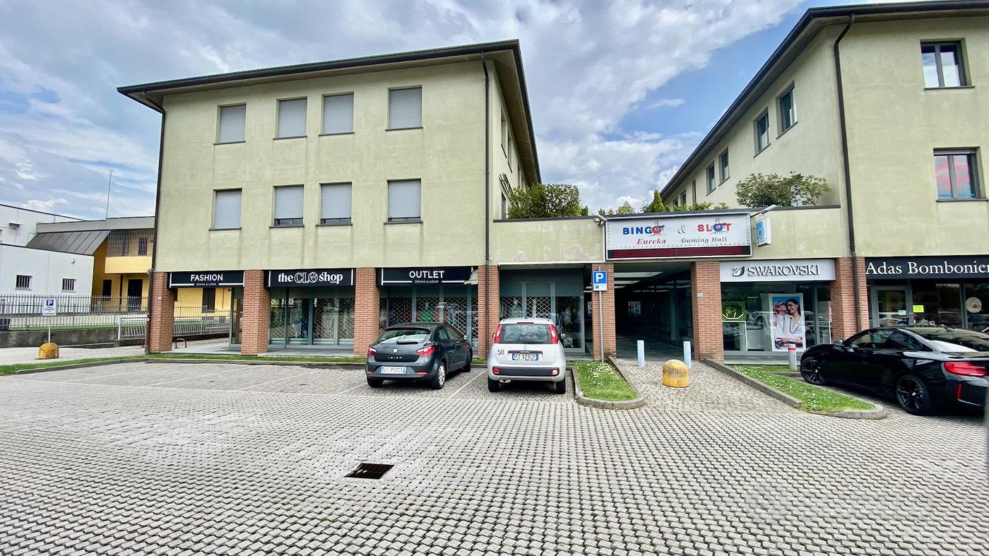 Apartment in Calusco d'Adda, Contrada Montello, Bergamo - Vista 3