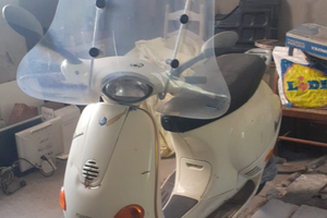 Vespa 50 Piaggio Et 4