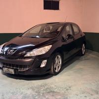 Peugeot 308 1.6 HDi 110CV 5p. Féline (5 Marce)