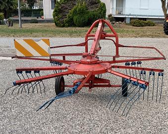 Rastrellina Deutz Fahr per trattore agricolo 