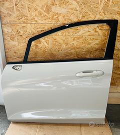 Porta anteriore sinistra Ford Fiesta