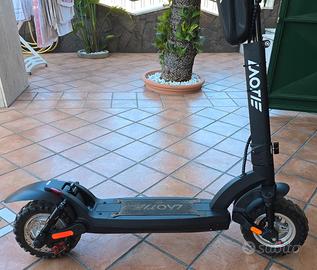 laotie es8 monopattino elettrico con sellino 