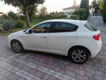 Alfa Romeo Giulietta 2012