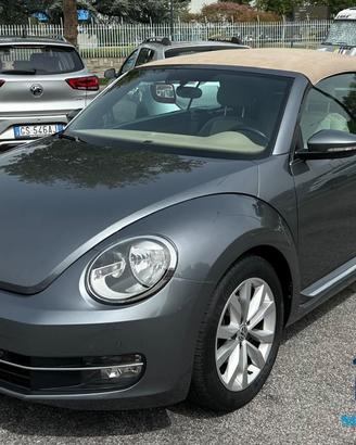 Volkswagen Maggiolino Cabrio 1.2 tsi Design con GA