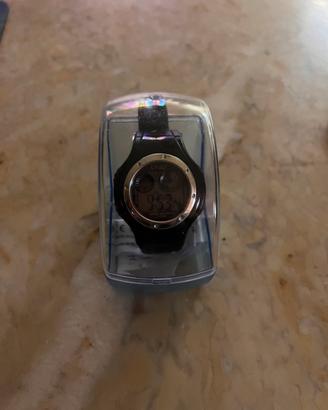 Orologio Digitale Design Moderno e Tecnologico