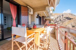 Taormina 2 vani panoramico con posto auto