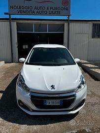 Peugeot 208 BlueHDi 100 S&S 5 porte Allure