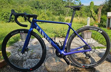 Canyon Ultimate CF SLX 9 Disc Di2