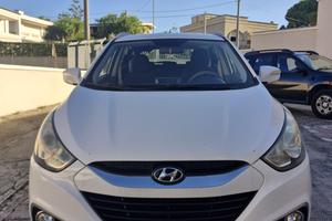 Hyundai ix35 1.7 CRDi 115 CV - Tagliandata e Gomma
