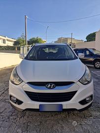Hyundai ix35 1.7 CRDi 115 CV - Tagliandata e Gomma