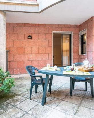 Privato vende Trilocale Arredato 75mq con Giardino