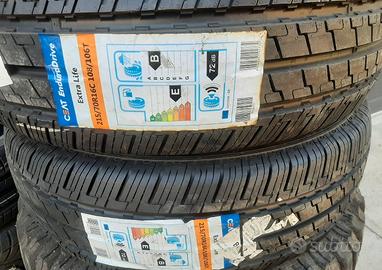 215 70 16c ceat nuovi