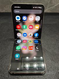 Samsung Galaxy ZFlip4