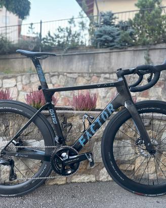 Factor Ostro VAM Di2 12v tg. 54