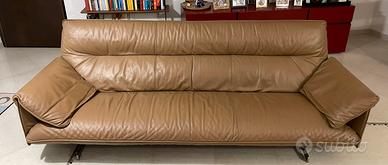 Divano in pelle Antohn di Poltrona Frau ( 250 cm )