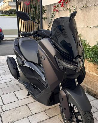 Yamaha NMAX 125 Tech Max in garanzia fino al 07/27