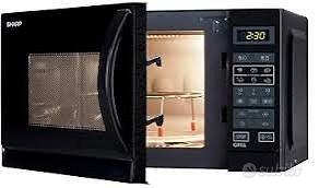 microonde SHARP R742BKW