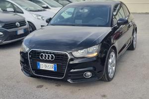 audi A1 TFSI 1400-122 cv S-TRONIC S-LINE