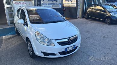 Opel Corsa 1.2 5 porte Cosmo