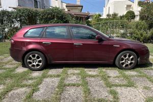 Alfa Romeo 159 Sportwagon 1.9 JTDm 240.000km