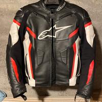 Giubotto in pelle, goretex, jeans, guanti,ecc