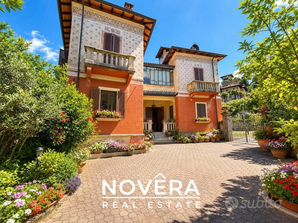 Villa di 350 m² con più di 5 locali a Stresa - Vista 2