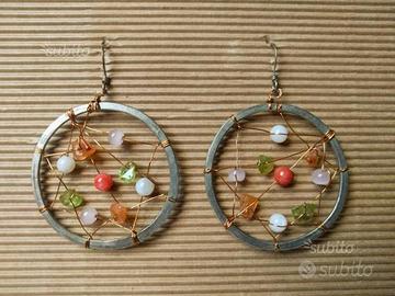 Orecchini a cerchio pendenti