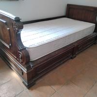 Divano letto antico