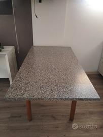 tavolo con sedie come nuovo