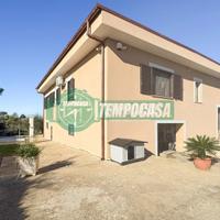 VILLA UNIFAMILIARE A TRAGLIATELLA