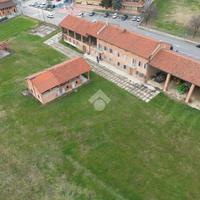 RUSTICO A RIVA PRESSO CHIERI