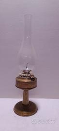 lampada a petrolio in ottone e vetro