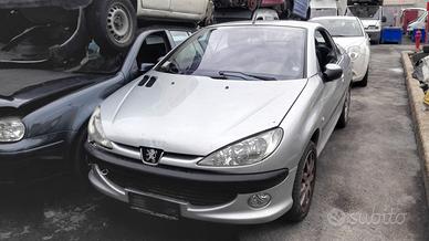 Peugeot 206 cc cabrio coupe E71-119