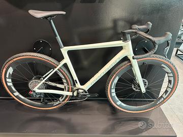 Bici Megamo Silk 02 Rival AXS Zipp 303 XPLR S tg.M