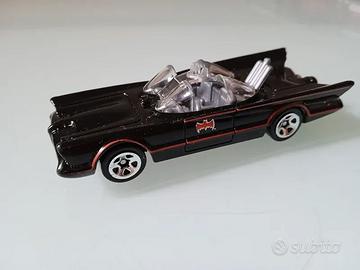 Batmobile - S06 - DC / Hot wheels Malaysia