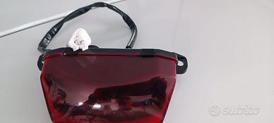 faro posteriore morini x-cape 650
