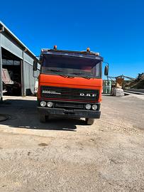 Camion Daf 2300 macchina operatrice