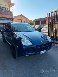 Porsche Cayenne 4.5 cat Turbo PERMUTE FINANZIAMENT