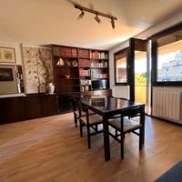 Quadrilocale signorile sul viale pedonale