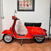 Piaggio Vespa 125 Primavera ET3 pari al nuovo 10km