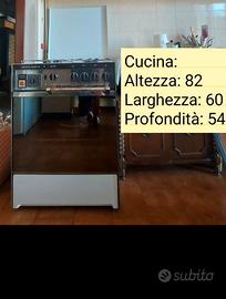 CUCINA A GAS - FUNZIONANTE 