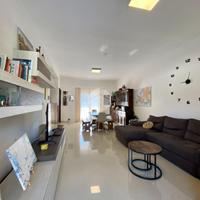 VILLA A SCHIERA A ARDEA