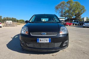 Ford Fiesta Fiesta+ 1.4 TDCi 68CV 3 porte