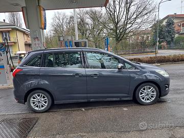 Ford Grandi C-Max 7 posti