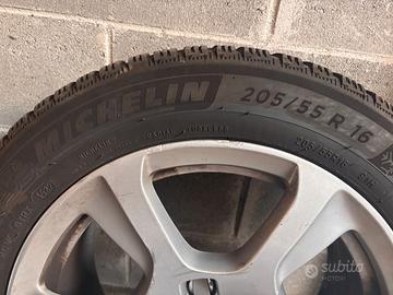 Gomme invernali + cerchi lega Audi/VW/Skoda/Seat