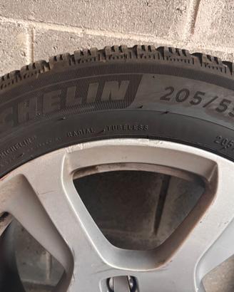 Gomme invernali + cerchi lega Audi/VW/Skoda/Seat