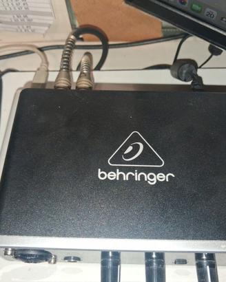 Scheda audio Behringer UMC 22