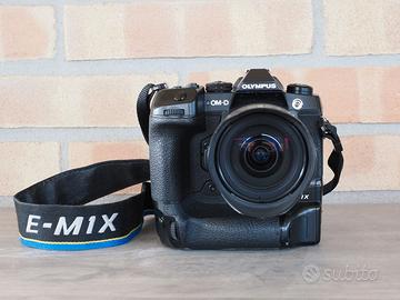 Olympus OM-D E-M1X con 12.40 f 2,8