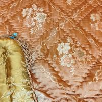 Trapunta matrimoniale imbottita antica da corredo